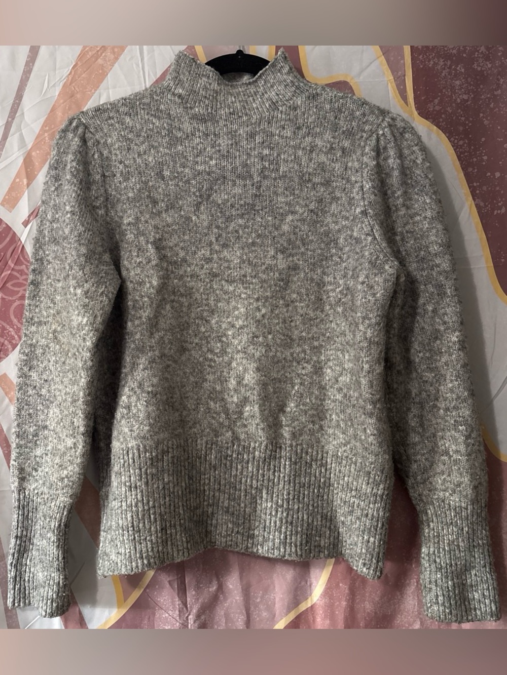 Marled Womenโs Heathered Gray Mock Neck Sweater fall and winter fashion piece